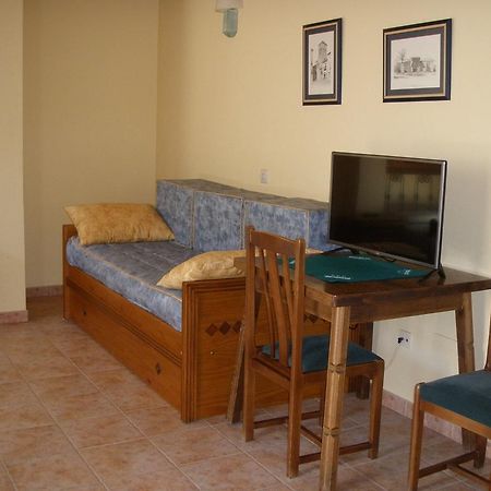 Hostal Pineda Cervera De Pisuerga Kamer foto